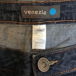 🔵Size 3 Petite Right Fit Stretch Bootcut-Medium
